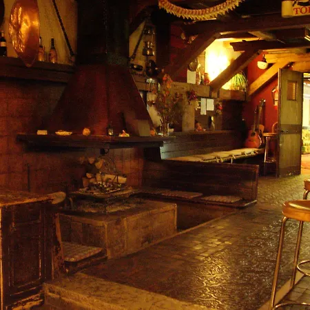 酒店 Hotel Malga Ciapela 马尔加·希亚佩拉